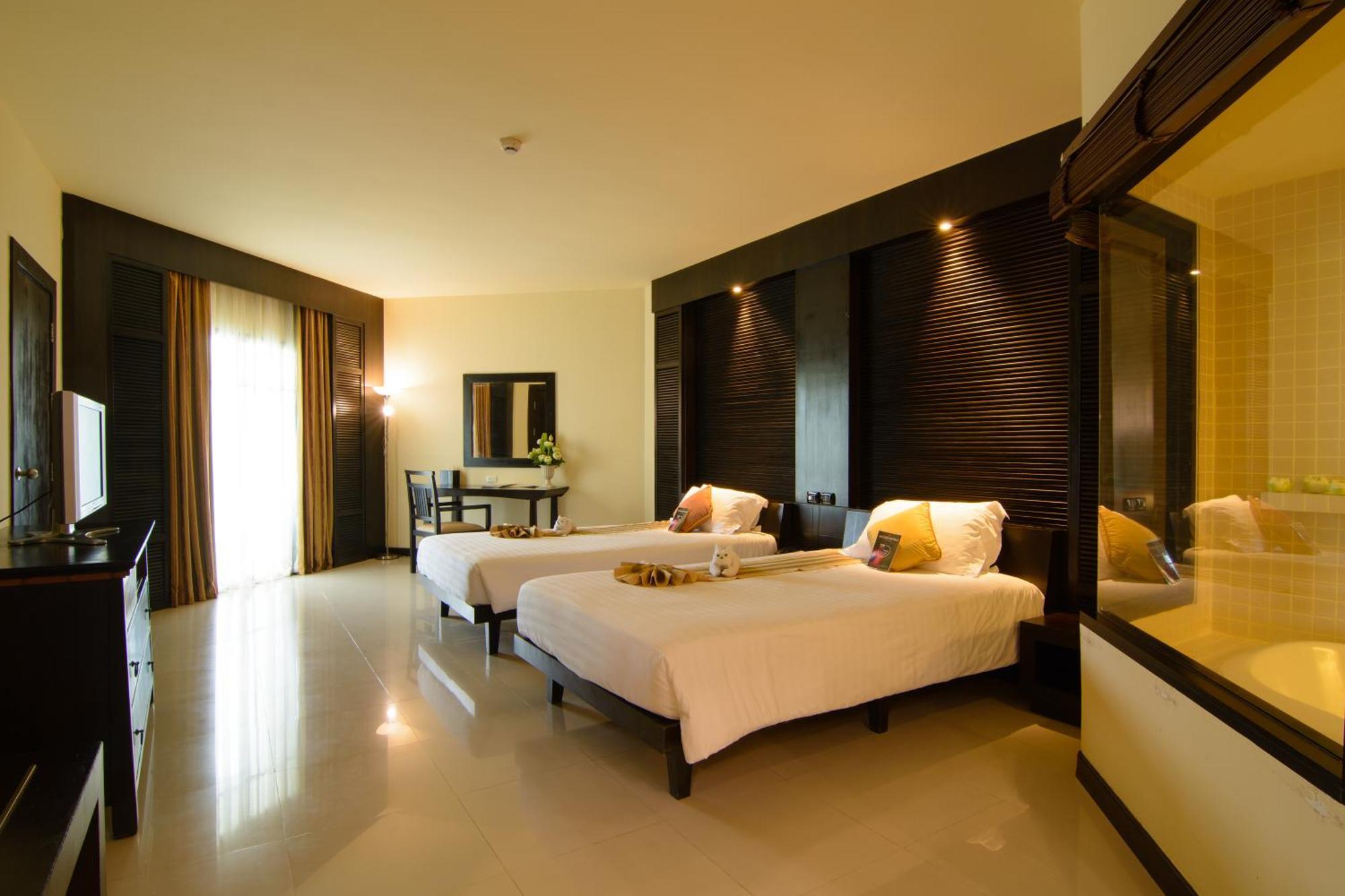 The Nouveau Chumphon Beach Resort And Golf Kültér fotó
