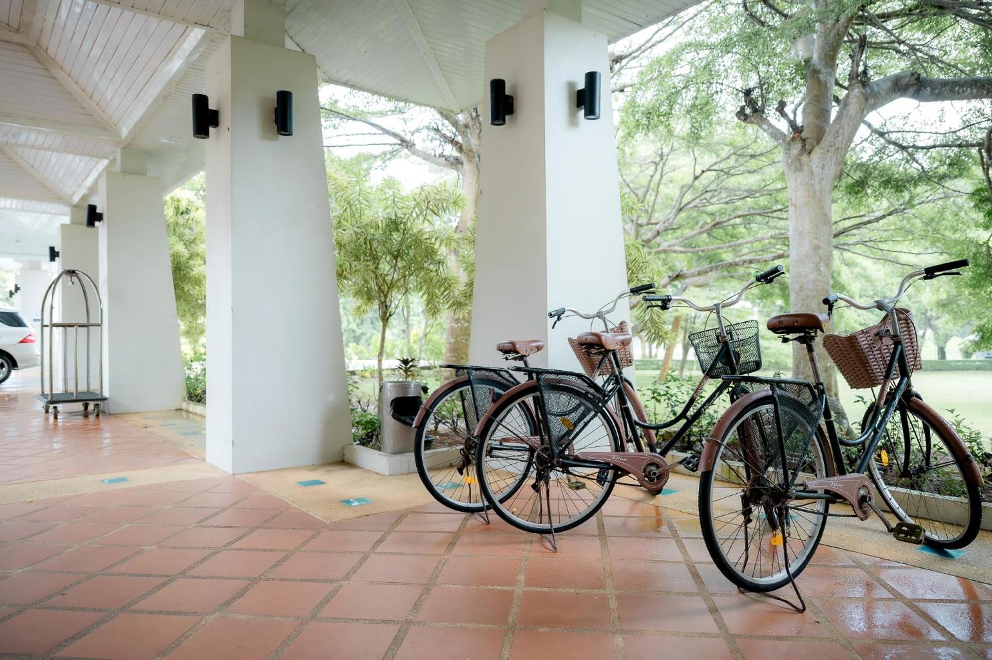 The Nouveau Chumphon Beach Resort And Golf Kültér fotó