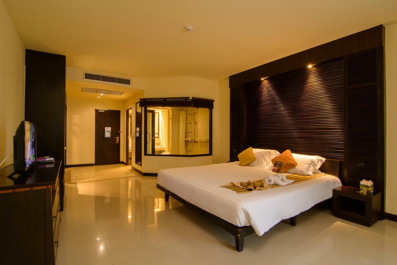 The Nouveau Chumphon Beach Resort And Golf Kültér fotó