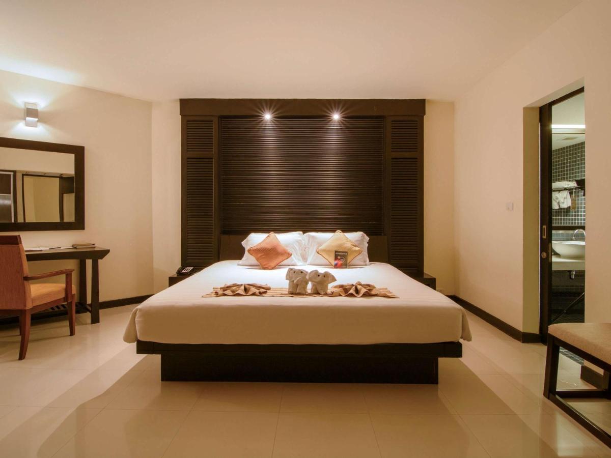 The Nouveau Chumphon Beach Resort And Golf Kültér fotó